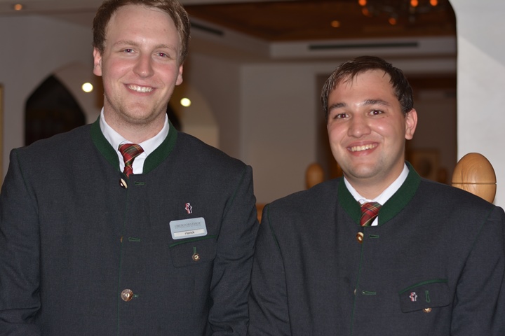 Mitarbeiter-ausgezeichnet